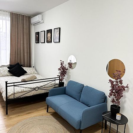 شقة Studio Lana-Near The City Center With Parking زغرب المظهر الخارجي الصورة