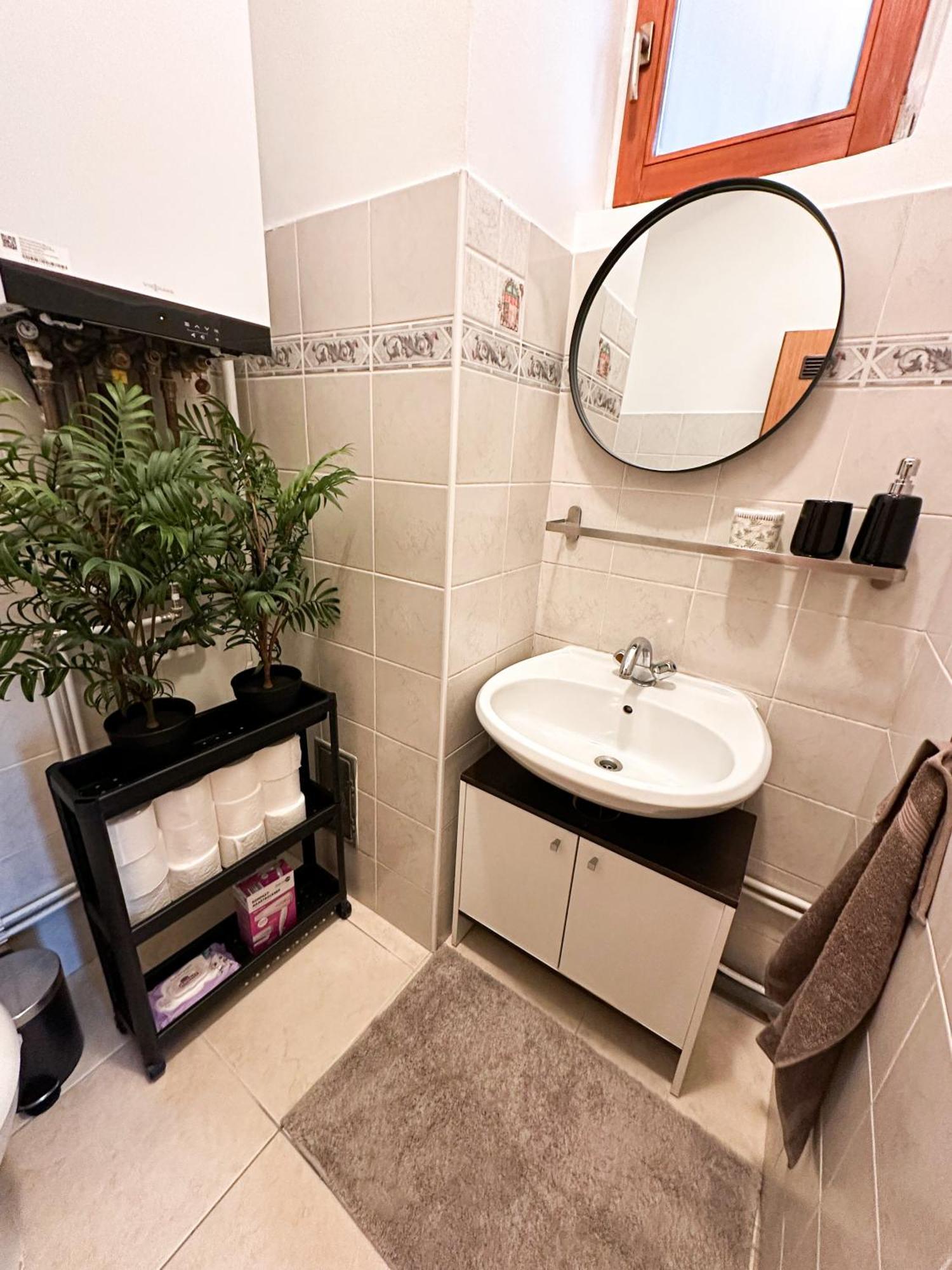 شقة Studio Lana-Near The City Center With Parking زغرب المظهر الخارجي الصورة